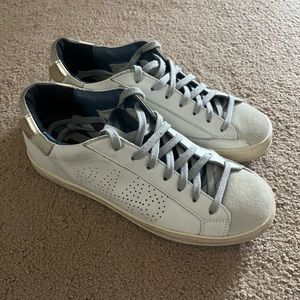 P448 John Low Top Leather Sneaker
